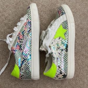 Fashion sneakers